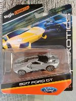 Maisto Design 2017 Ford Gt